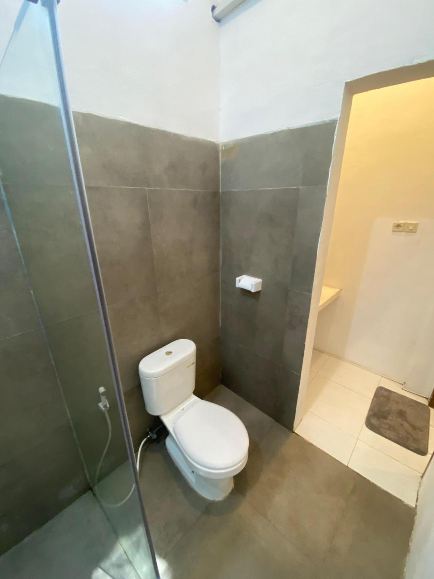 Bale Sunrise Hotel Джили Трауанган Екстериор снимка