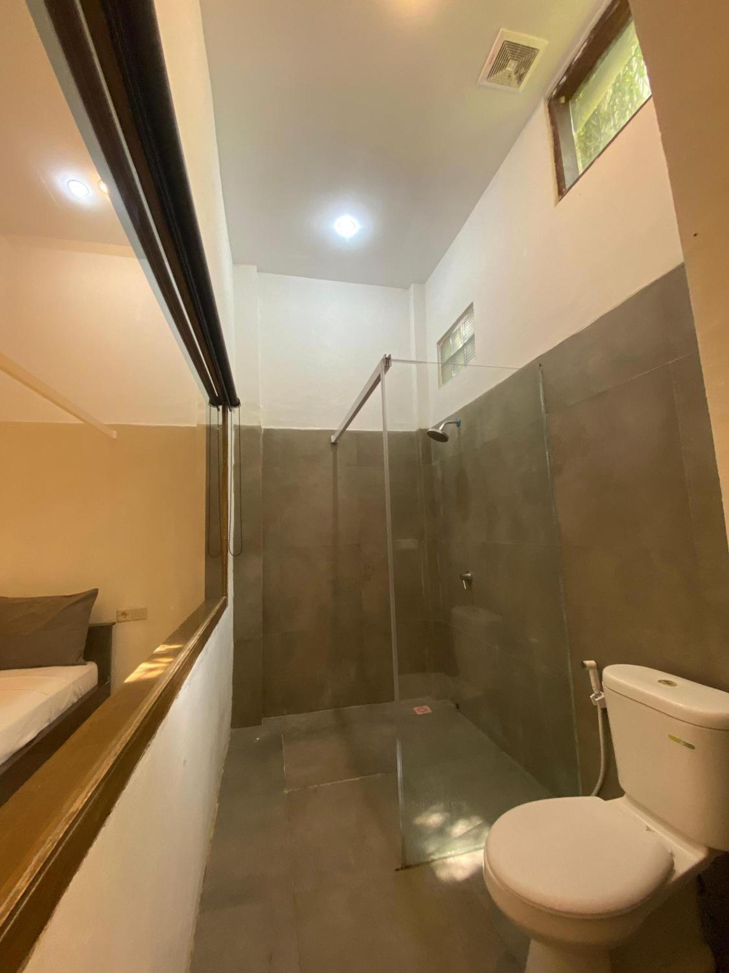 Bale Sunrise Hotel Джили Трауанган Екстериор снимка