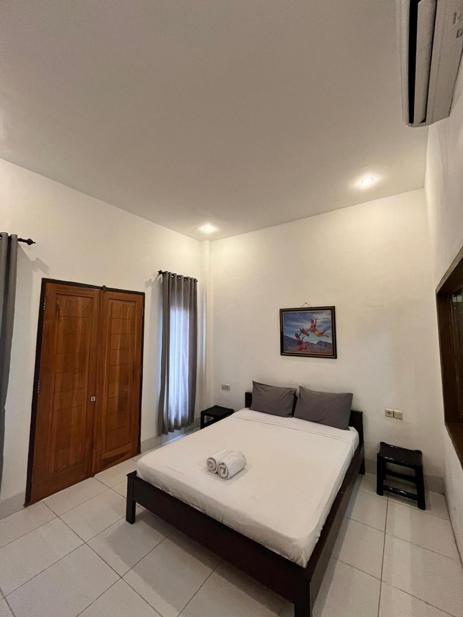 Bale Sunrise Hotel Джили Трауанган Екстериор снимка